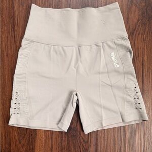 Gymshark Energy+ Seamless High-Waist Shorts — Light Grey